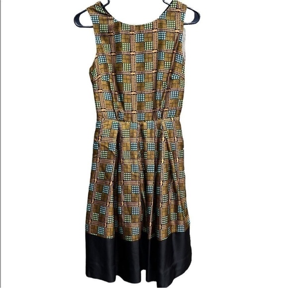 Like new Anthropologie / Girls From Savoy Silk Dress Size 0 - Picture 3 of 10